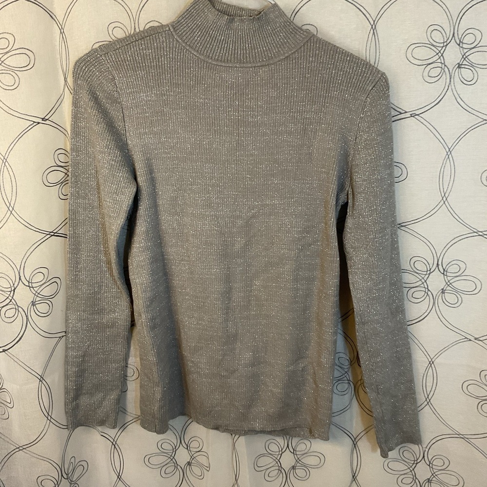 Women's Laura Scott long sleeve sparkly silver top size medium